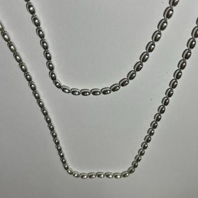 Vintage Estate Milor .925 Sterling Silver Puffed Bead 35" Long Necklace in Good Preowned Condition.