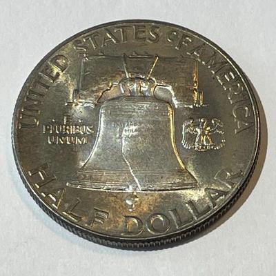 1949-P UNCIRCULATED/FBL Condition Toned Franklin Silver Half Dollar as Pictured.