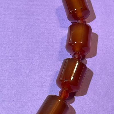 Vintage Nicely Made Carnelian Fashion Bead Necklace 16" w/Stone Pendant in VG Preowned Condition.