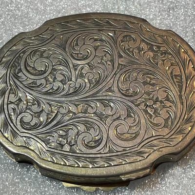 Antique Hand Painted & Guilloche Enamel .800/900/925 Silver "Girl Dancing" Powder Case in VG Preowned Condition.