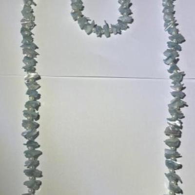 VINTAGE 46" Fashion Sky Blue Color Shell & Pearl Necklace in VG Preowned Condition.