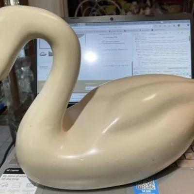 Vintage Large 16" Long Swan/Goose Good Preowned Condition Seems Like a Hollowed-Out Center in Good Preowned Condition. (Missing 1...
