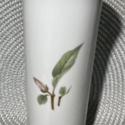 Hutschenreuther Selb #7955 Germany Porcelain Floral Vase 8" Tall in Good Preowned Condition.