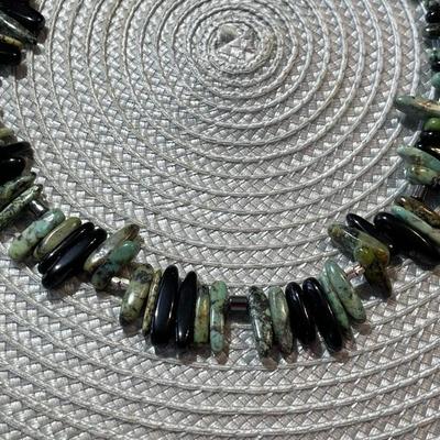 Vintage 16-18" Sterling Silver Adjustable Fashion Stone Necklace in VG Preowned Condition as Pictured.