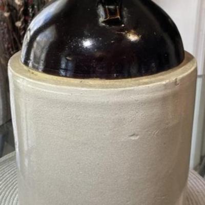 Star Stoneware Company 2 Gallon Jug Crock Crooksville, Ohio 13.5" Tall in VG Preowned Condition.