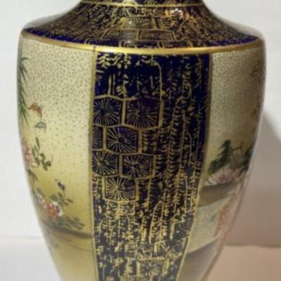 Scarce Japanese Cobalt-Ground Meiji Period (1868-1912) Satsuma Signed Base Vase w/2 Panels 7" Tall in VG Preowned Condition.