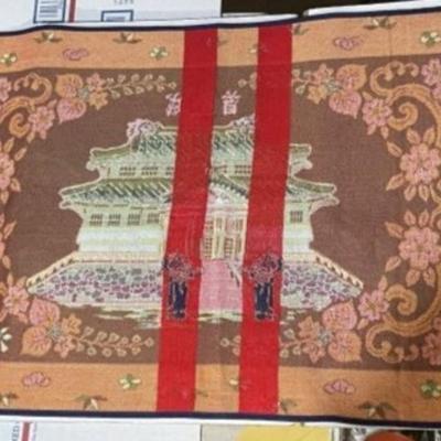 Vintage Japanese Hand-Woven Temple Scenery Throw Rug 32” x 17" in VG Never Used Condition.