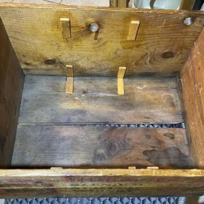 Vintage White Horse Cellar Scotch Whiskey Wooden Crate Box 16.5" x 12" x 9" in Good Condition as Pictured.