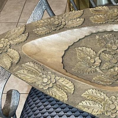 Vintage Mid-Century Carved Wooden Flower Table Decor 12.5" x 27" in Good Preowned Condition.