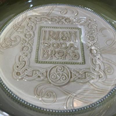 Irish Soda Bread Handled Dish Grasslands Road Celtic Heritage Green & Cream 9" Diameter.