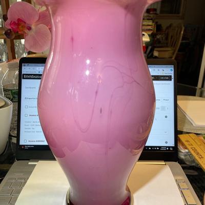 Vintage Mid-Century Modern Italian Stelvia Opalina Hand Blown Art Glass Vase 12.75" Tall in Good Condition as Pic'd.