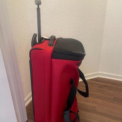 Lot 3. Victorinox Wheeled Duffle Bag