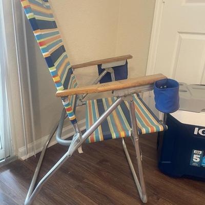 Lot 4 Igloo Cooler and Beach Chair