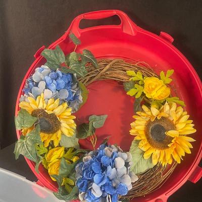 Lot 6 Sunflower Wreath