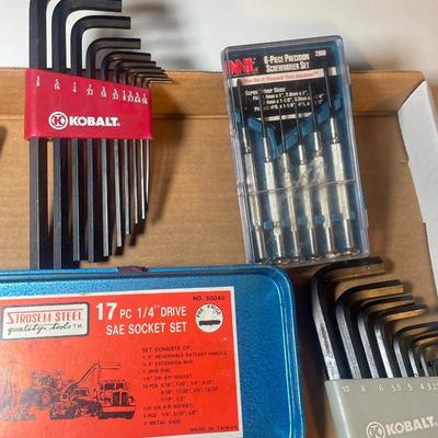 Lot 33. Nifty Tool Collection