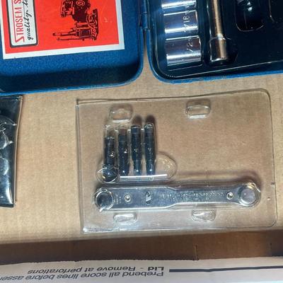 Lot 33. Nifty Tool Collection
