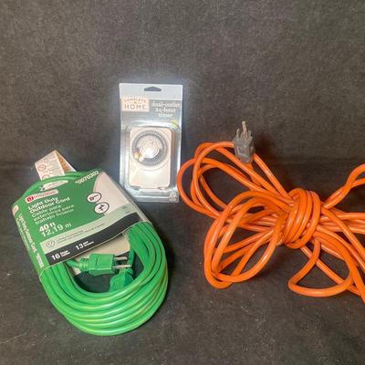 Lot 35 Extension Cords