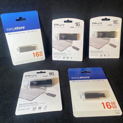 Lot 43. Flash Drive Lot