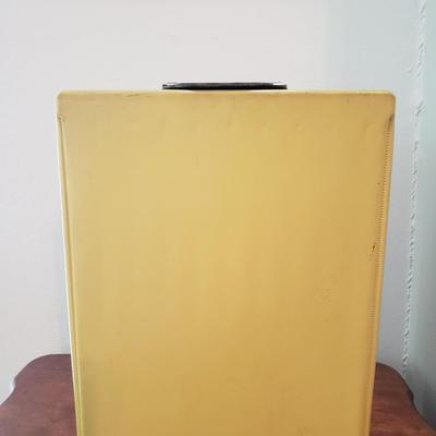 1962 Ken doll carrying case