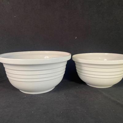 Lot 90. Pair of Ceramic Bowls