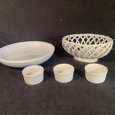 Lot 94. White Bowl Lot