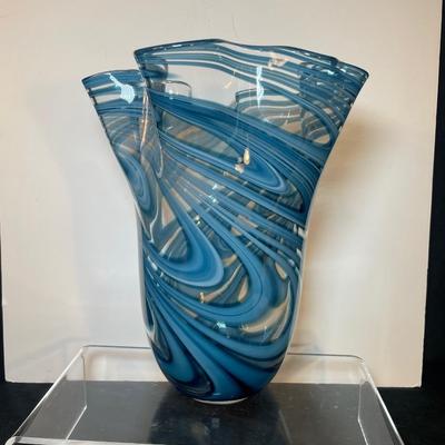 Lot 106. Glass Vase
