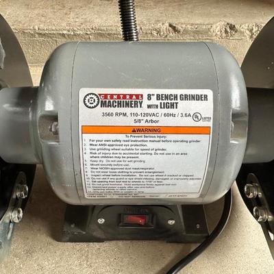 8" BENCH GRINDER W/LIGHT