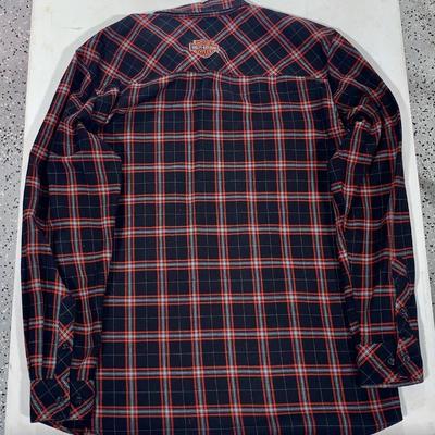 Men’s Harley-Davidson Flannel Shirt, Size Tall L