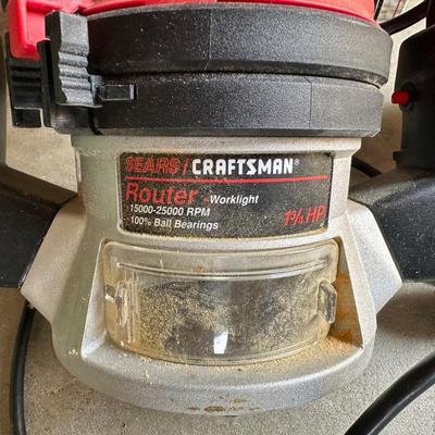 CRAFTSMAN ROUTER AND CORDLESS DRILL