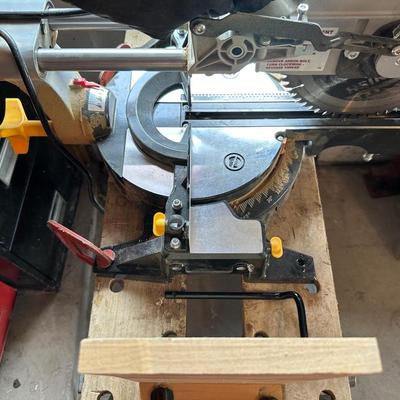 10" COMPOUND SLIDE MITER SAW WITH WORK VBENCH