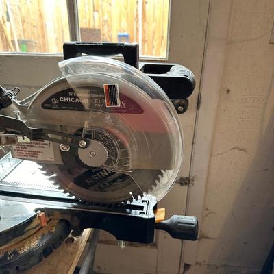 10" COMPOUND SLIDE MITER SAW WITH WORK VBENCH