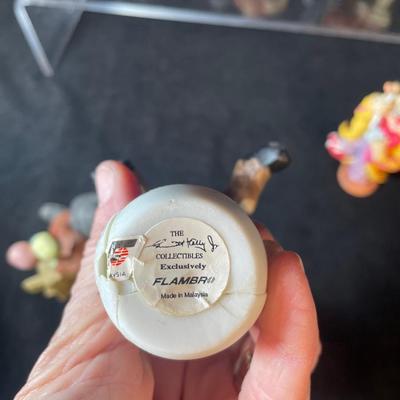 Lot 122. Lot of Clown Figurines