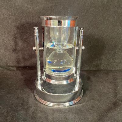 Lot 133 Liquid Hourglass
