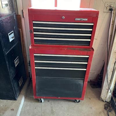 2 PIECE CRAFTSMAN TOOL CHEST ON CASTERS