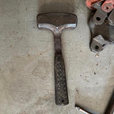 RIDGID PIPE VISE, SLEDGE HAMMER AND C-CLAMP