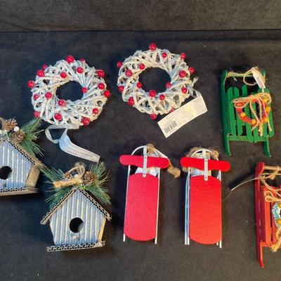 Lot 154. 8 Ornaments