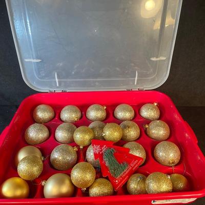 Lot 159. Gold Ornaments & Case