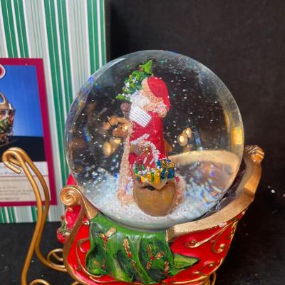 Lot 163. Santa Snow Globe