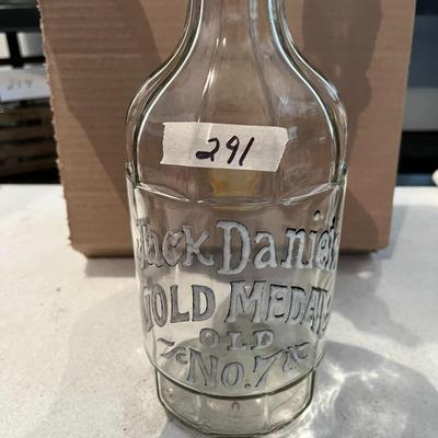 Jack Daniel's Gold Medal Old No 7 Glass Bottle