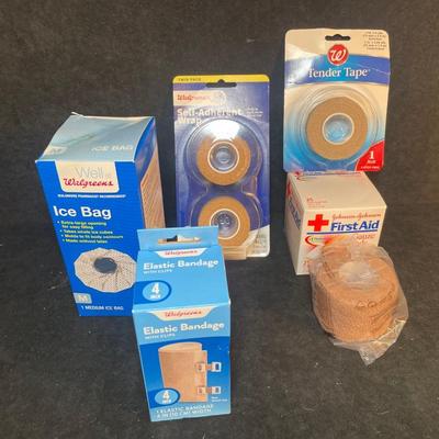 Lot 189. Assortment of Bandages