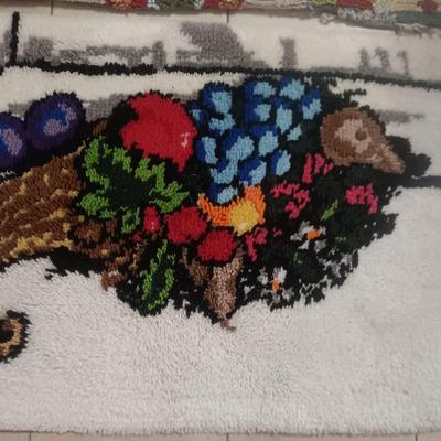 HAND TUFTED WOOL RUG AND LATCH HOOK RUG