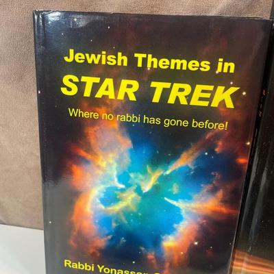 Lot 39.5. Star Trek Books & Speakers
