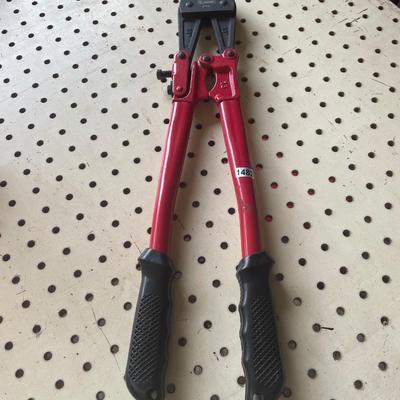 Bolt cutters