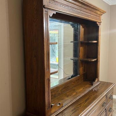 Large Wooden 8 Drawer Dresser With Mirror