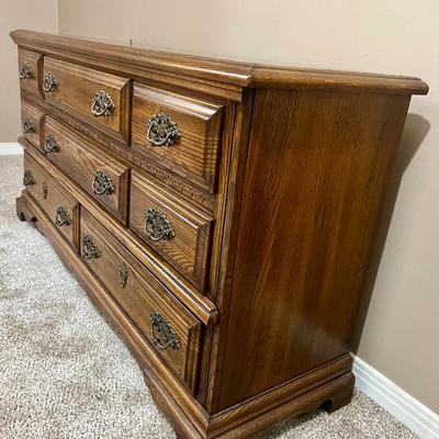 Large Wooden 8 Drawer Dresser With Mirror