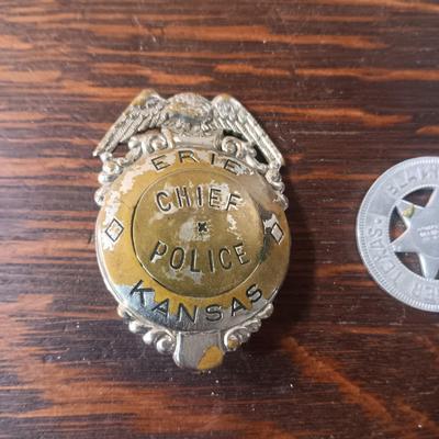 AUTHENTIC CHIEF OF POLICE BADGE AND A TOKEN