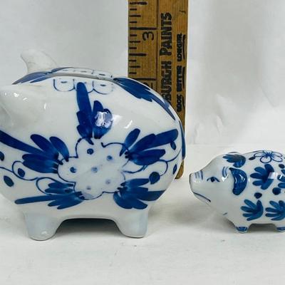 Delpft Blue & White Pigs Piggies, Piggy Bank Ceramic