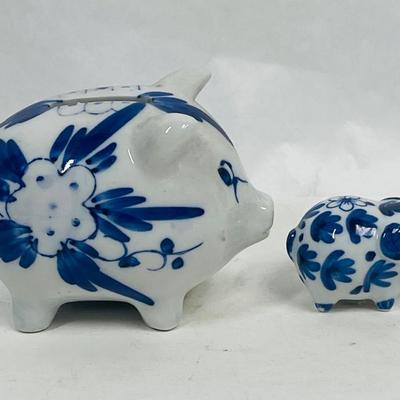 Delpft Blue & White Pigs Piggies, Piggy Bank Ceramic