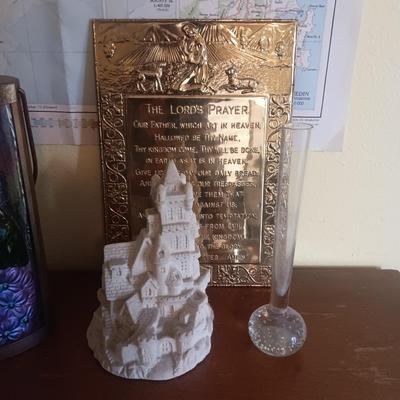 SAND CASTLE, BUTTERFLY SOLAR LIGHT, METAL PLAQUE W/LORD'S PRAYER, BUD VASE