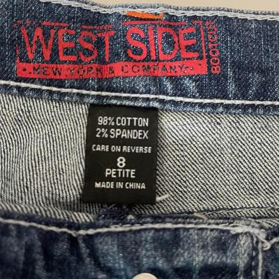 Brand New with Tags New York & Co West Side Boot Cut Jeans, Size 8 Petite